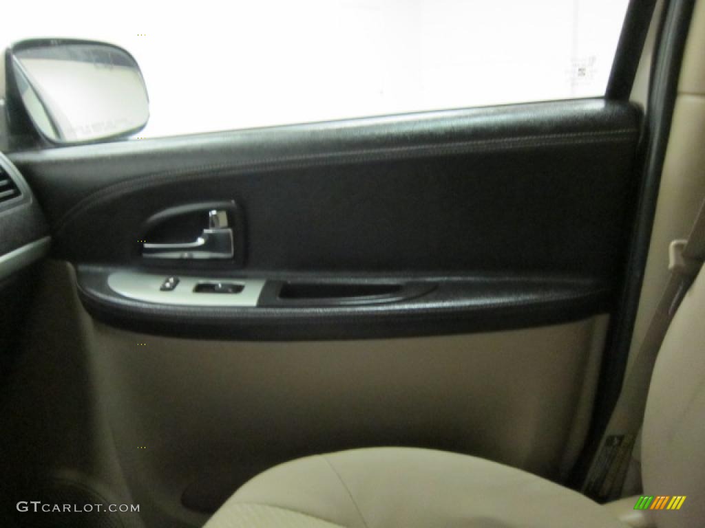 2005 Montana SV6 FWD - Dark Bronzemist Metallic / Cashmere photo #31