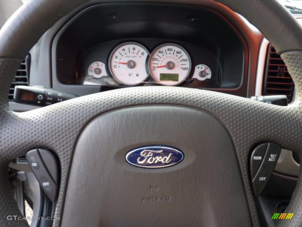 2006 Ford Escape XLT 4WD Steering Wheel Photos