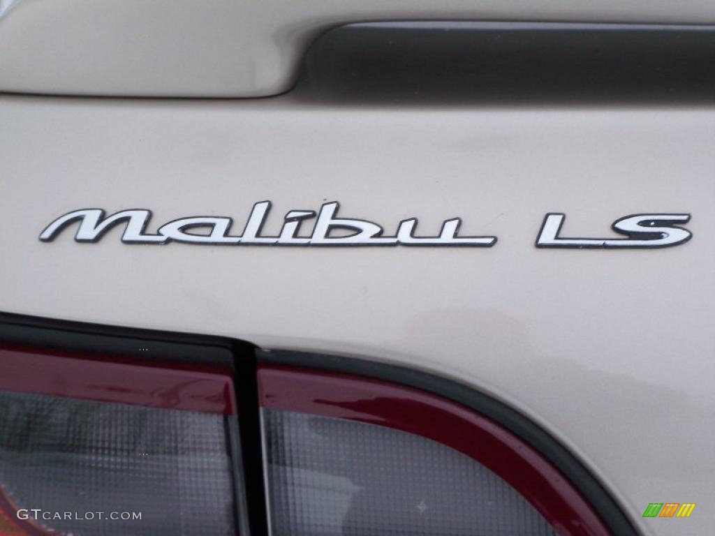 2000 Malibu LS Sedan - Sandrift Metallic / Neutral photo #7