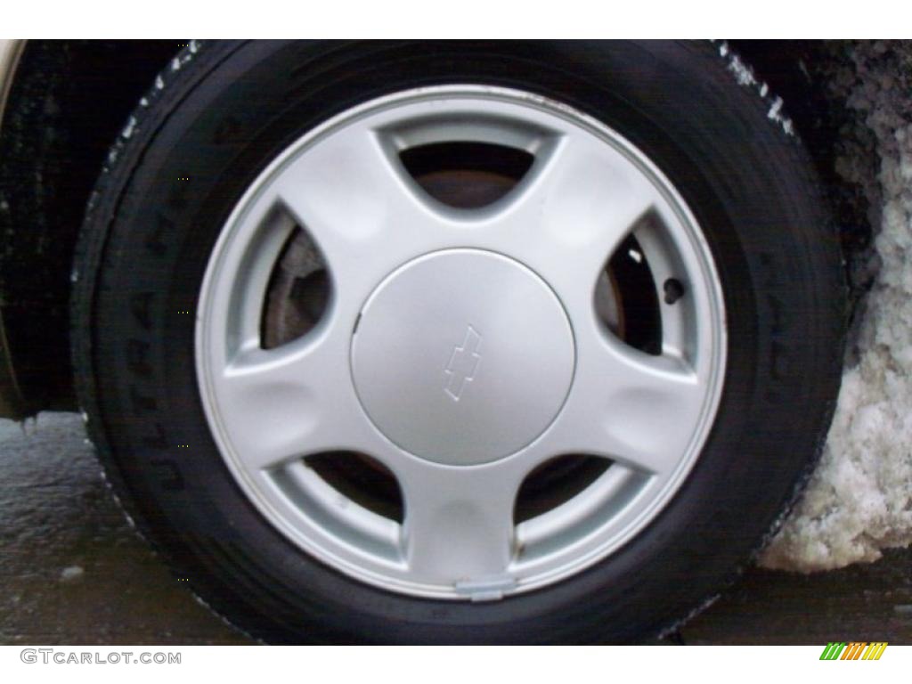 2000 Chevrolet Malibu LS Sedan Wheel Photo #41637547