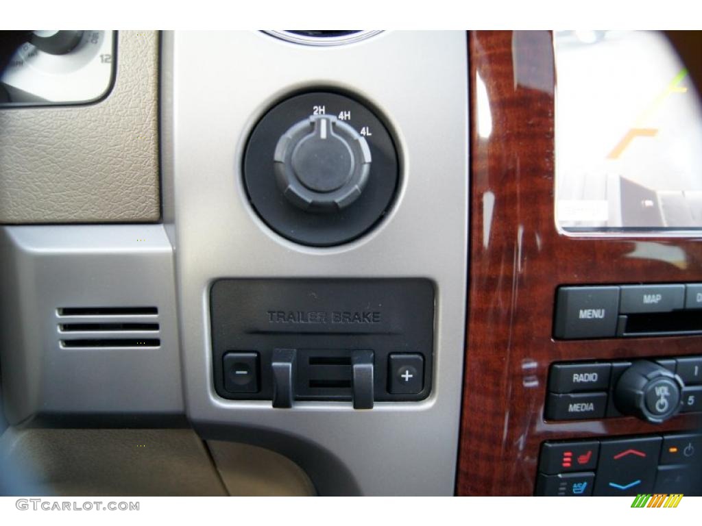 2010 F150 King Ranch SuperCrew 4x4 - Tuxedo Black / Chapparal Leather photo #39