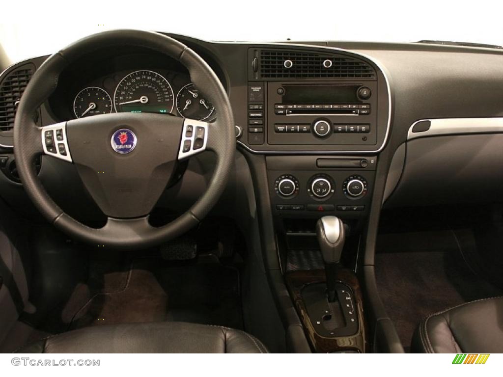 2007 Saab 9-3 2.0T Sport Sedan Black/Gray Dashboard Photo #41640775