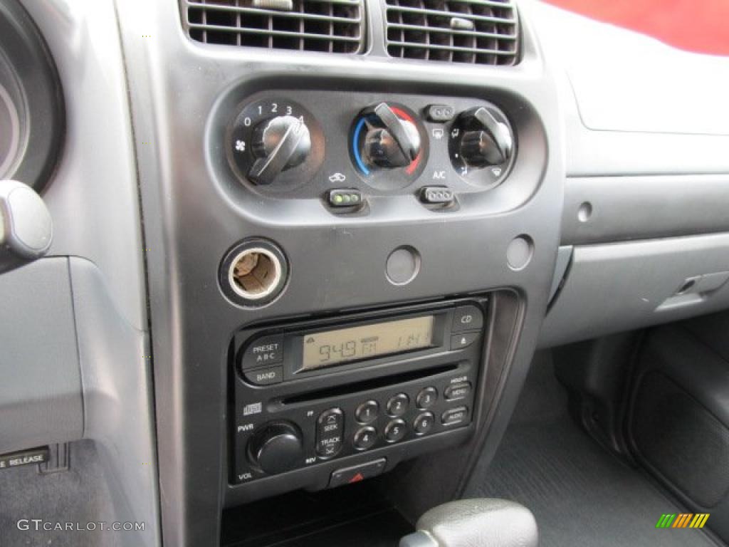 2003 Xterra XE V6 4x4 - Atomic Orange / Gray photo #15