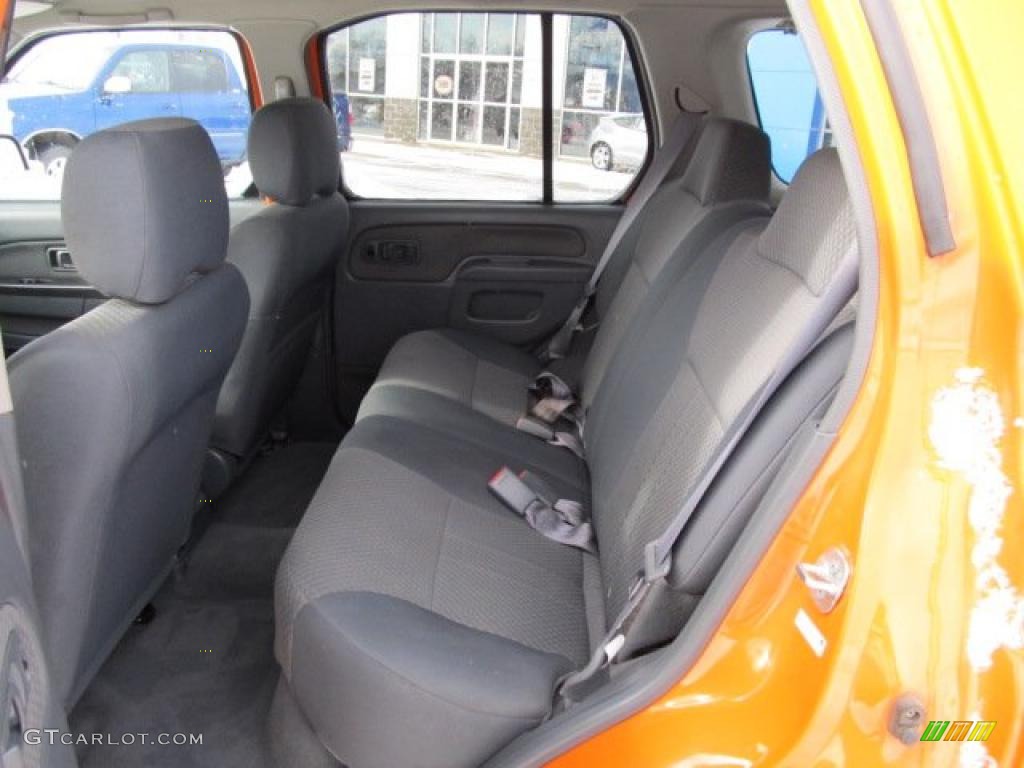 2003 Xterra XE V6 4x4 - Atomic Orange / Gray photo #18