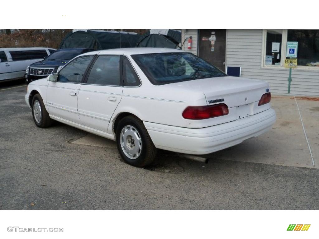 1995 Taurus GL Sedan - Performance White / Blue photo #5