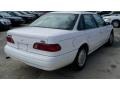 1995 Performance White Ford Taurus GL Sedan  photo #6