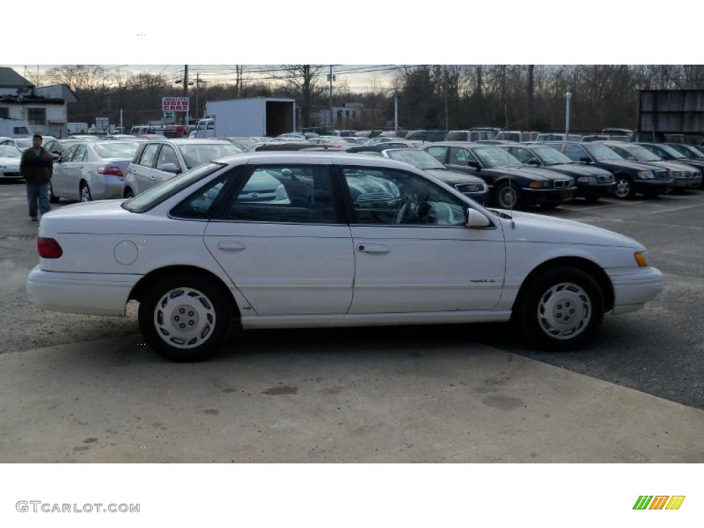 1995 Taurus GL Sedan - Performance White / Blue photo #7
