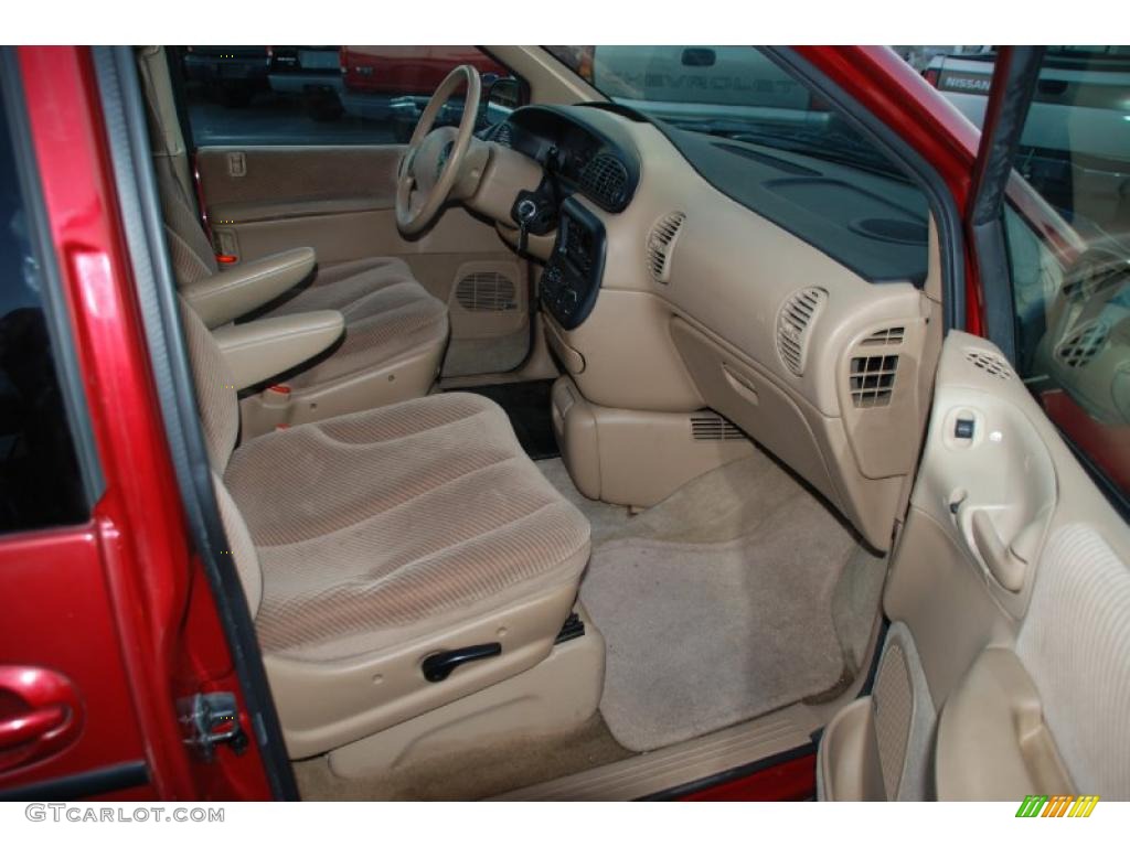 Beige Interior 1996 Dodge Grand Caravan ES Photo #41645043