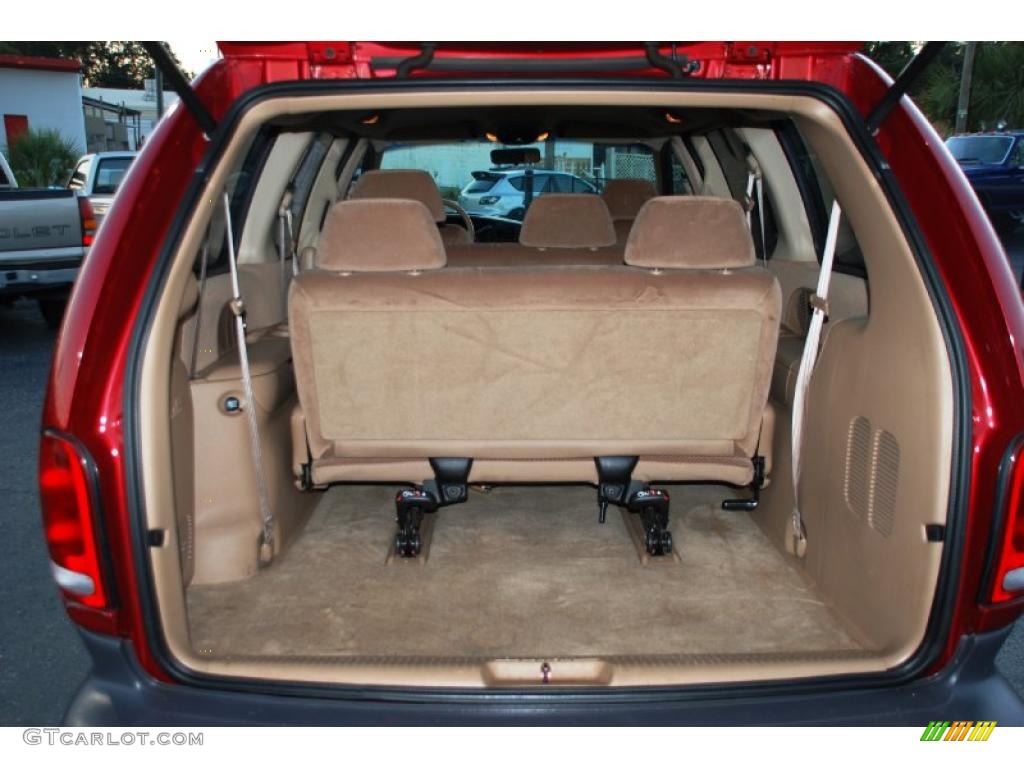 1996 Dodge Grand Caravan ES Trunk Photos