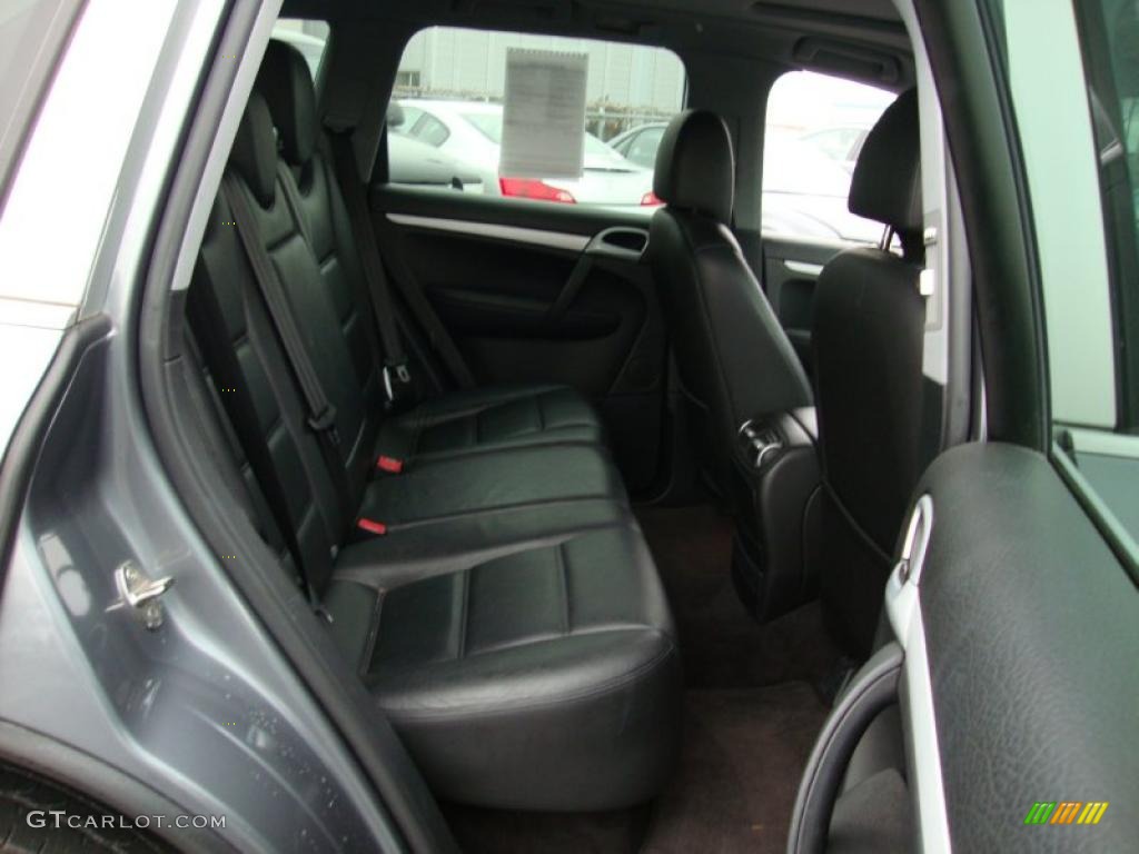 Black Interior 2004 Porsche Cayenne Tiptronic Photo #41645303