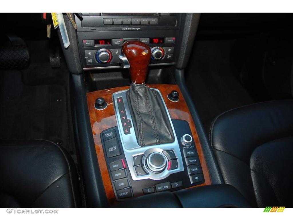 2009 Audi Q7 4.2 Prestige quattro 6 Speed Tiptronic Automatic Transmission Photo #41649647