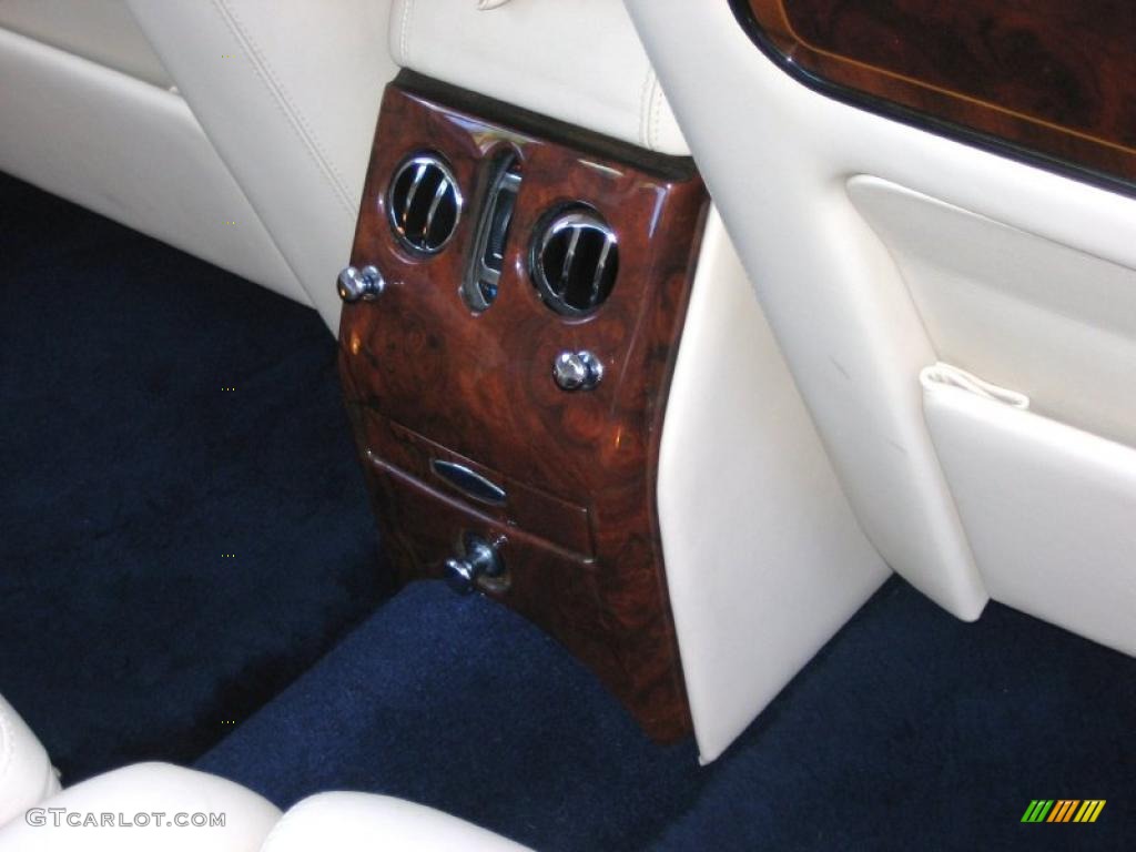 1999 Rolls-Royce Silver Seraph Standard Silver Seraph Model Controls Photo #41653219