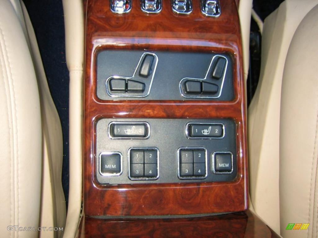 1999 Rolls-Royce Silver Seraph Standard Silver Seraph Model Controls Photo #41653463