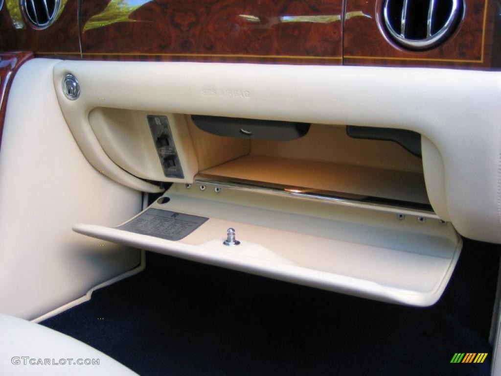 1999 Rolls-Royce Silver Seraph Standard Silver Seraph Model Cotswold Beige Dashboard Photo #41653491