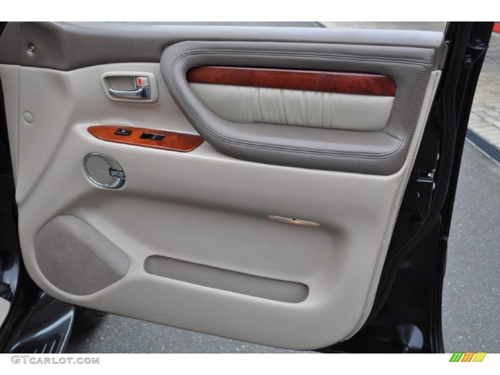 2001 Lexus LX 470 Ivory Door Panel Photo #41655579