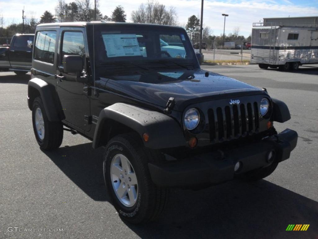 2011 Wrangler Sport S 4x4 - Black / Black photo #5