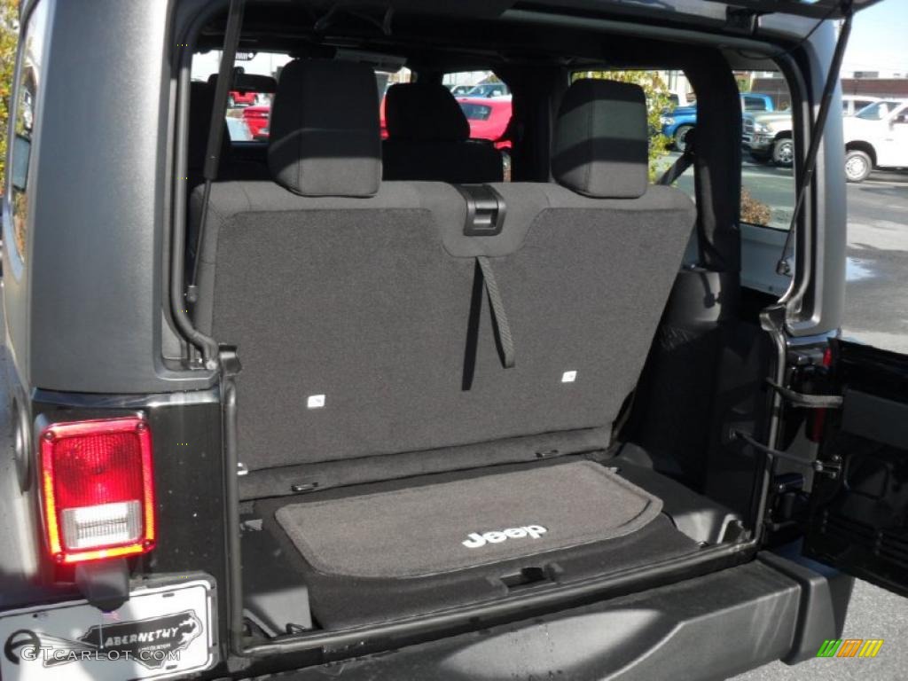 2011 Wrangler Sport S 4x4 - Black / Black photo #16