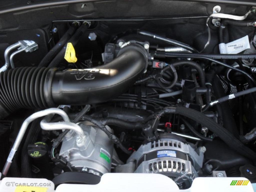 2011 Dodge Nitro Heat 3.7 Liter SOHC 12-Valve V6 Engine Photo #41657598