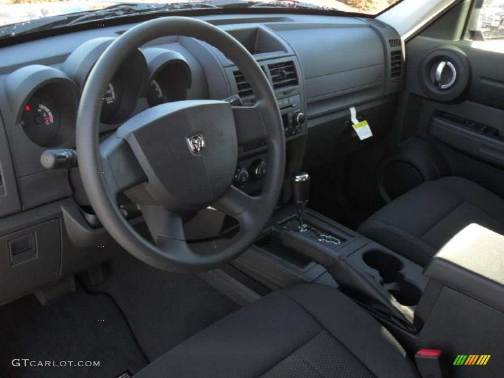 Dark Slate Gray Interior 2011 Dodge Nitro Heat Photo #41657619