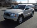 2010 Light Graystone Pearl Jeep Grand Cherokee Laredo 4x4  photo #1