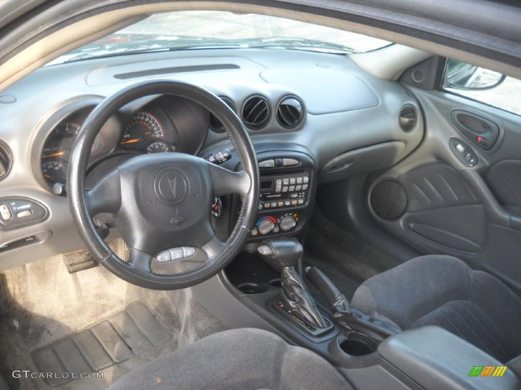 Dark Pewter Interior 2002 Pontiac Grand Am GT Coupe Photo #41658715