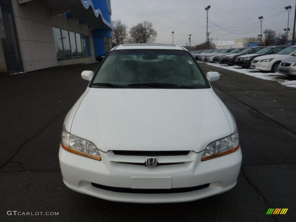 1998 Accord EX Sedan - Taffeta White / Ivory photo #6