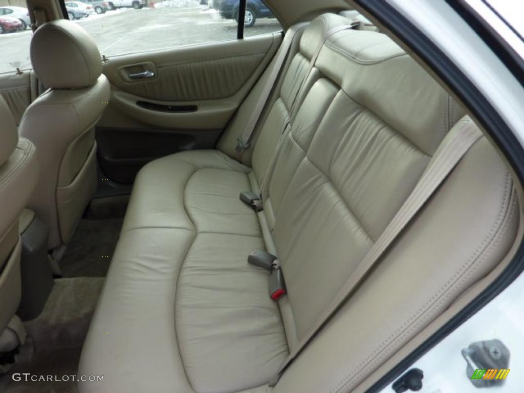 1998 Accord EX Sedan - Taffeta White / Ivory photo #9