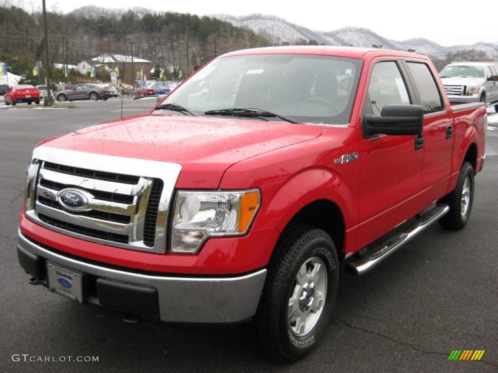 2010 F150 XLT SuperCrew 4x4 - Vermillion Red / Medium Stone photo #2