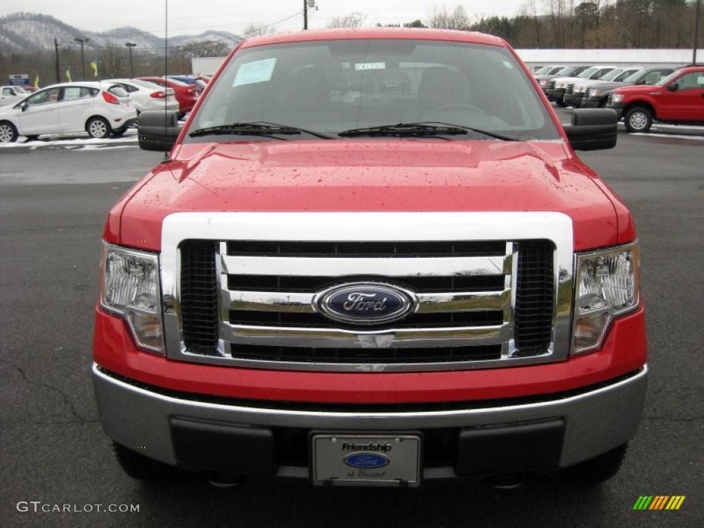 2010 F150 XLT SuperCrew 4x4 - Vermillion Red / Medium Stone photo #3