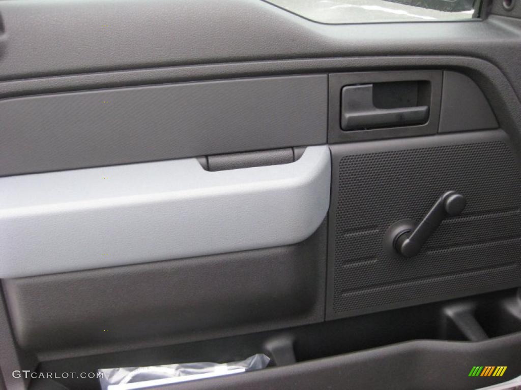2011 Ford F150 XL Regular Cab Steel Gray Door Panel Photo #41661547