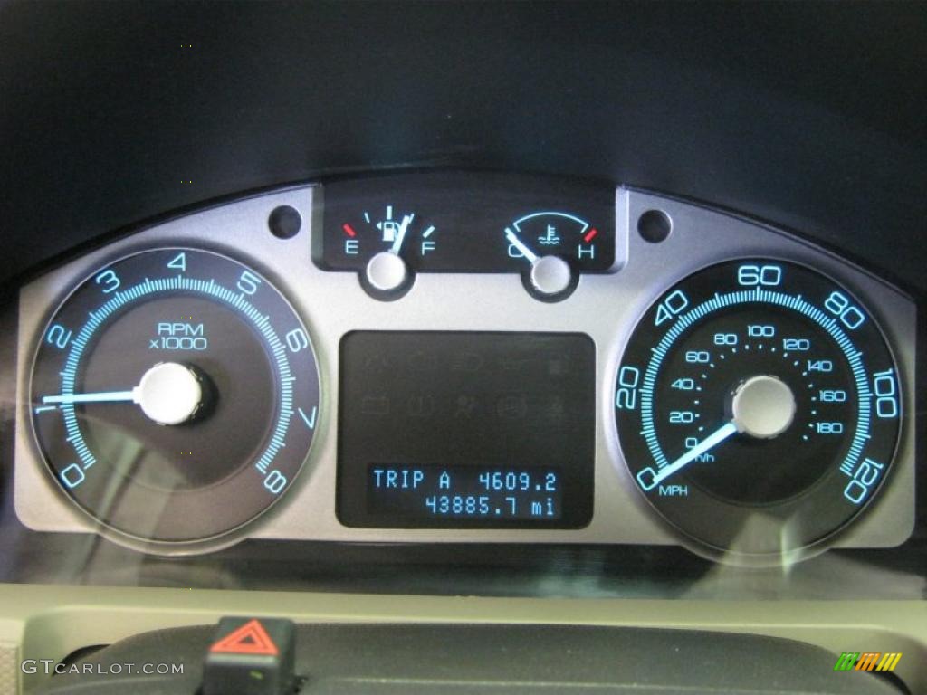 2008 Mariner V6 Premier 4WD - Silver Metallic / Black photo #29