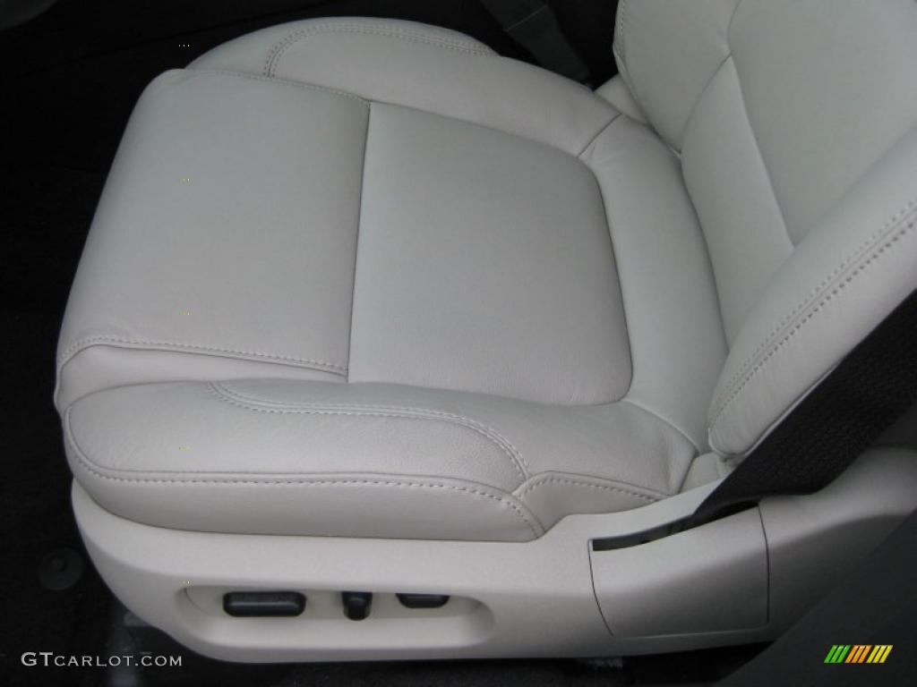 Medium Light Stone Interior 2011 Ford Explorer XLT 4WD Photo #41663799