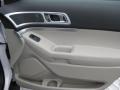 2011 White Platinum Tri-Coat Ford Explorer XLT 4WD  photo #23