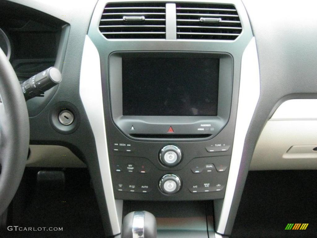 2011 Ford Explorer XLT 4WD Navigation Photo #41664007
