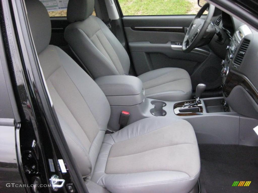 Gray Interior 2011 Hyundai Santa Fe SE AWD Photo #41665359