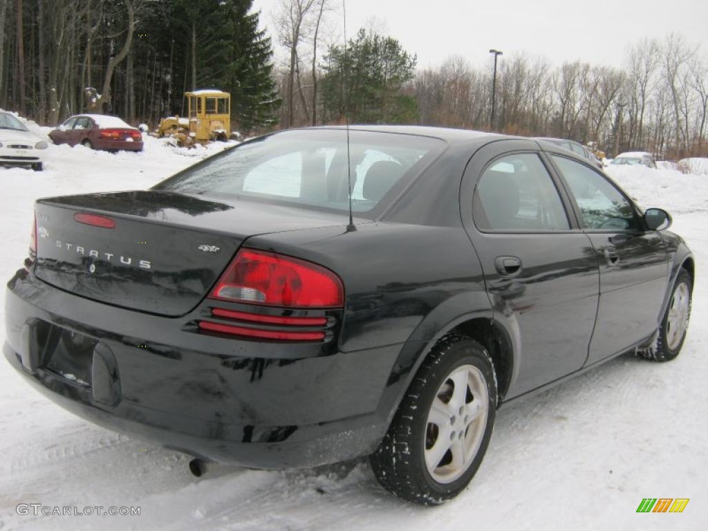 Brilliant Black 2006 Dodge Stratus SXT Sedan Exterior Photo #41666316