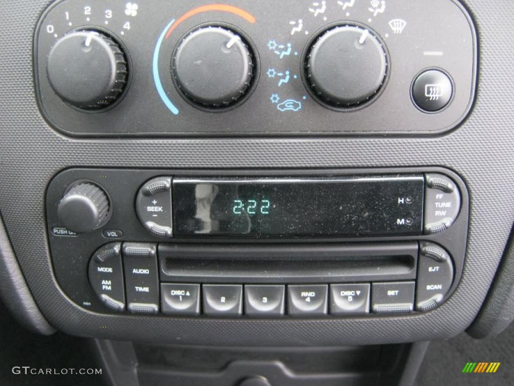2006 Dodge Stratus SXT Sedan Controls Photo #41666384
