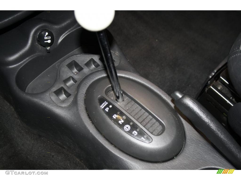 2003 Chrysler PT Cruiser Limited 4 Speed Automatic Transmission Photo #41670344