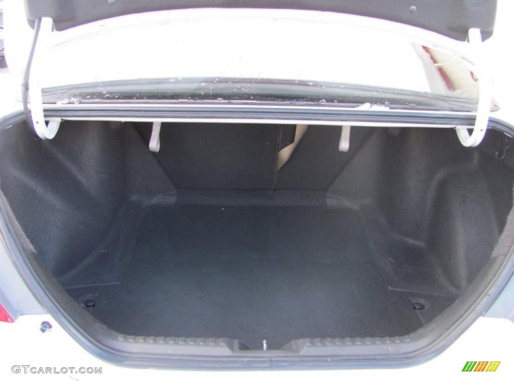 2005 Honda Accord LX Special Edition Coupe Trunk Photo #41671252