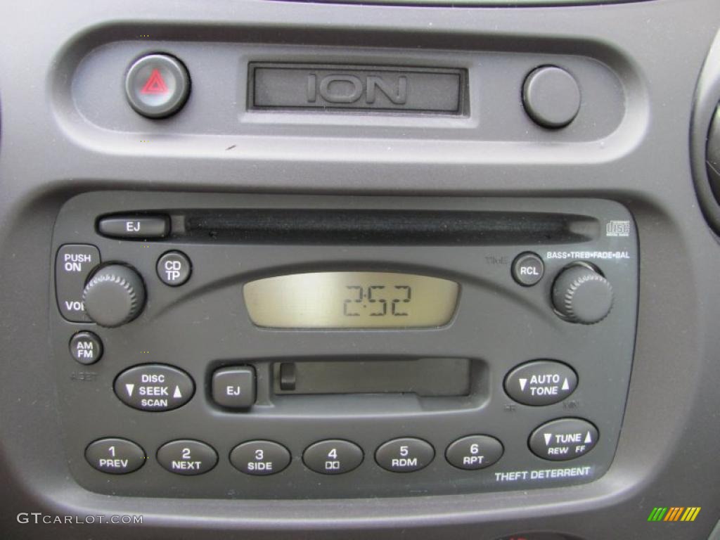 2003 Saturn ION 1 Sedan Controls Photo #41671532