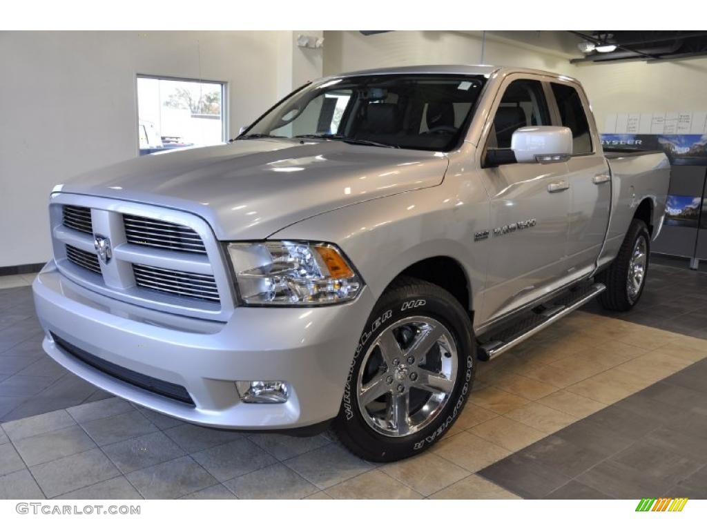 Bright Silver Metallic 2011 Dodge Ram 1500 Sport Quad Cab 4x4 Exterior Photo #41675627