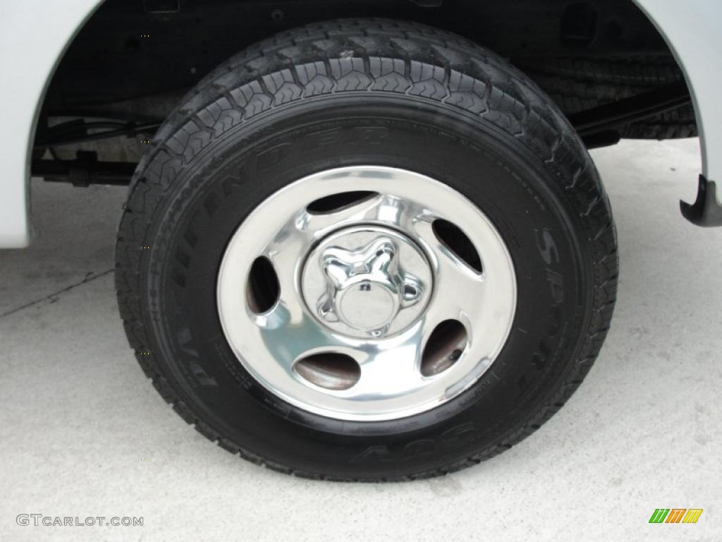 2002 Ford F150 XL Regular Cab Wheel Photo #41678345