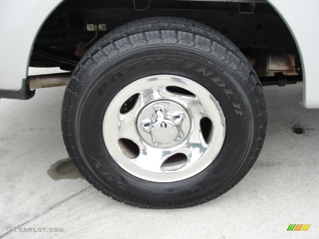2002 Ford F150 XL Regular Cab Wheel Photo #41678361