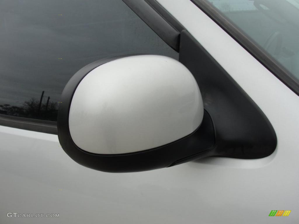 2002 F150 XL Regular Cab - Silver Metallic / Medium Graphite photo #17