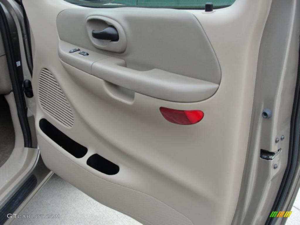 2004 F150 XLT Heritage SuperCab - Arizona Beige Metallic / Heritage Medium Parchment photo #24