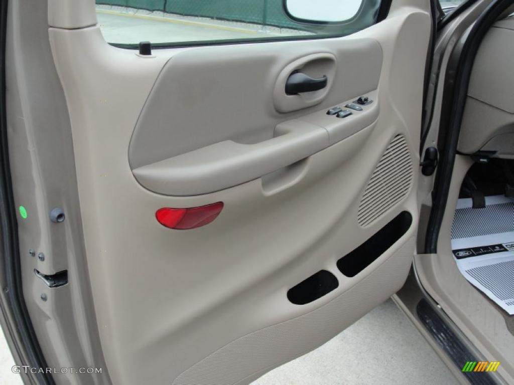 2004 F150 XLT Heritage SuperCab - Arizona Beige Metallic / Heritage Medium Parchment photo #31