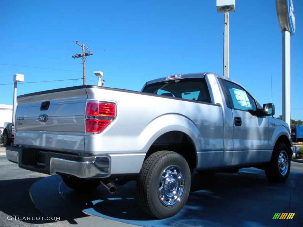 2010 F150 XL Regular Cab - Ingot Silver Metallic / Medium Stone photo #3