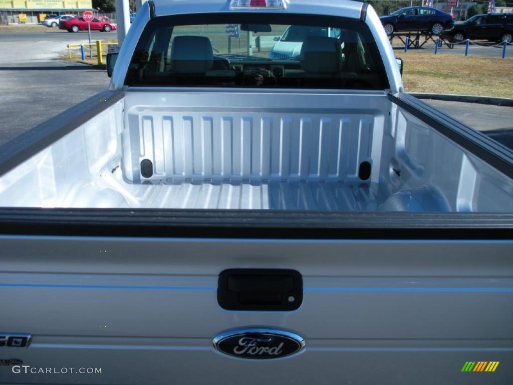 2010 F150 XL Regular Cab - Ingot Silver Metallic / Medium Stone photo #9