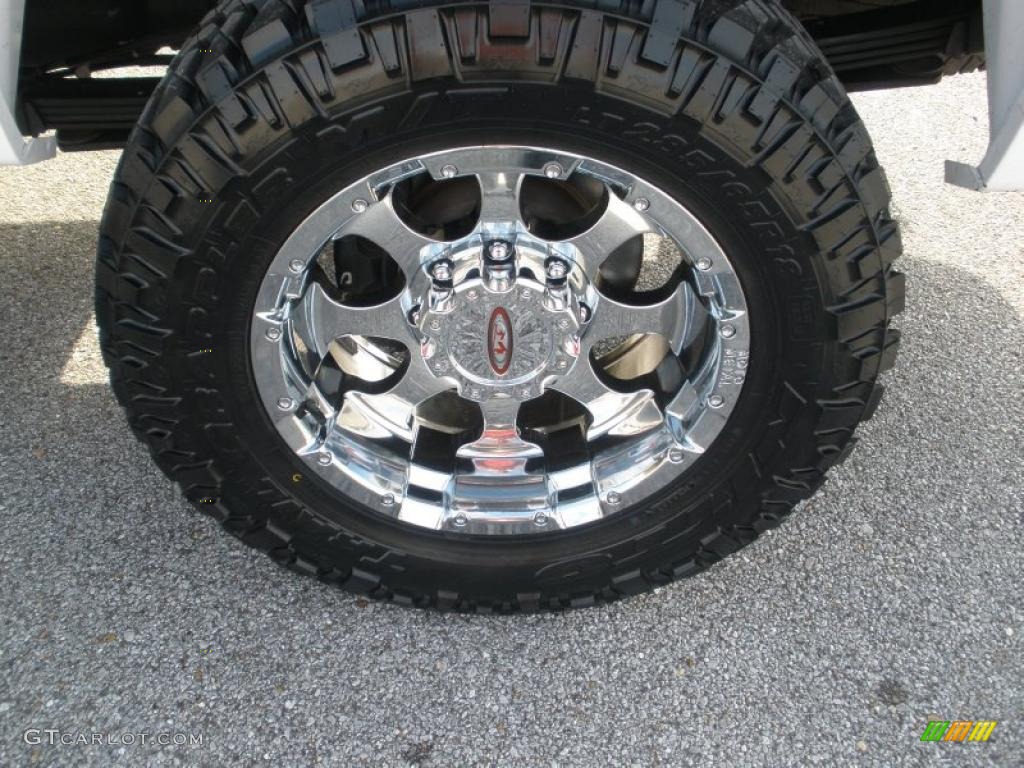 2007 Chevrolet Silverado 2500HD LT Crew Cab 4x4 Custom Wheels Photo #41684981
