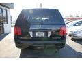 2006 Black Lincoln Navigator Ultimate 4x4  photo #5